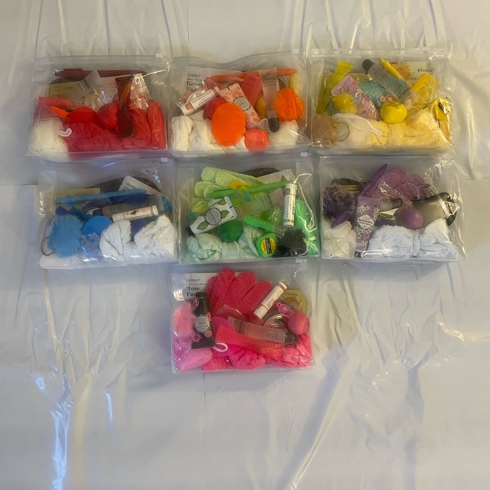 🎁Holiday Pre Made Gift! Stocking Stuffer ! - Picture 6 of 6